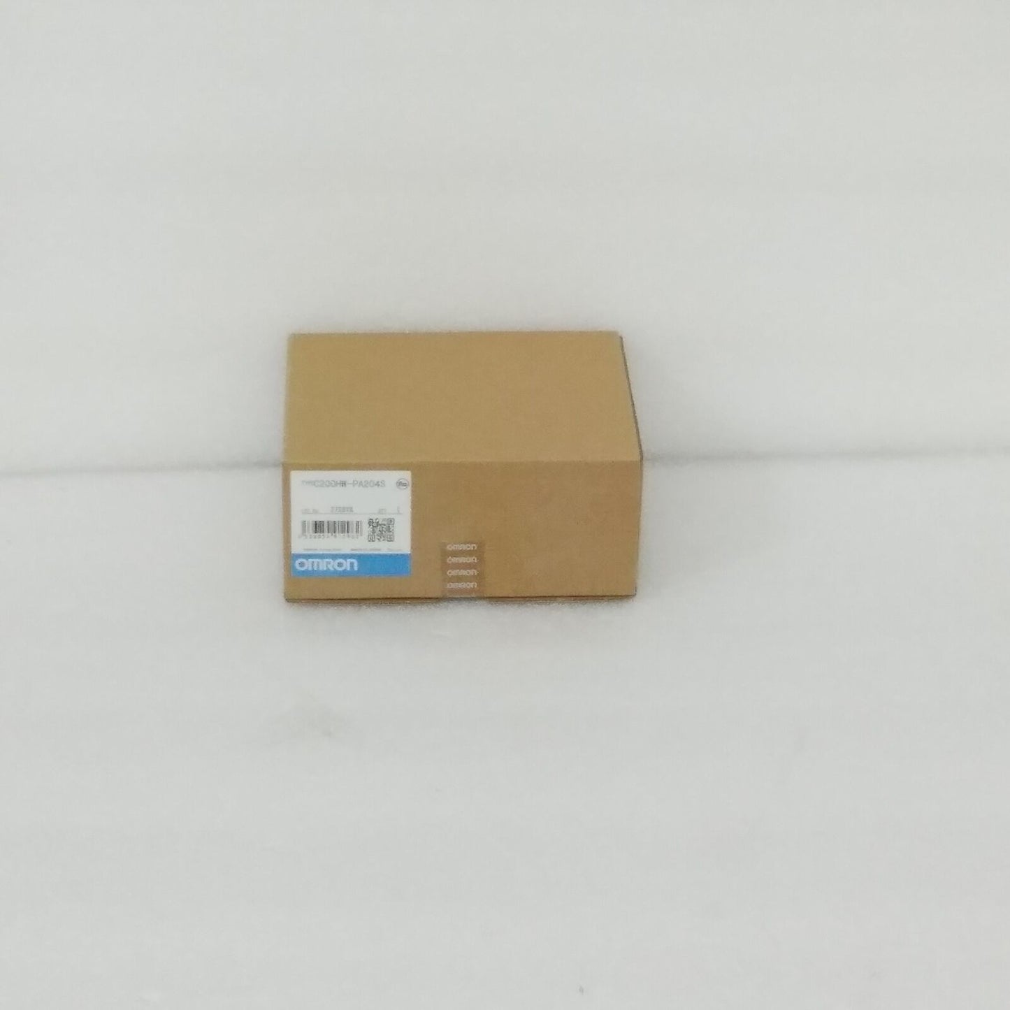 OMRON C200HW-PA204S 24h Sent - OMRON