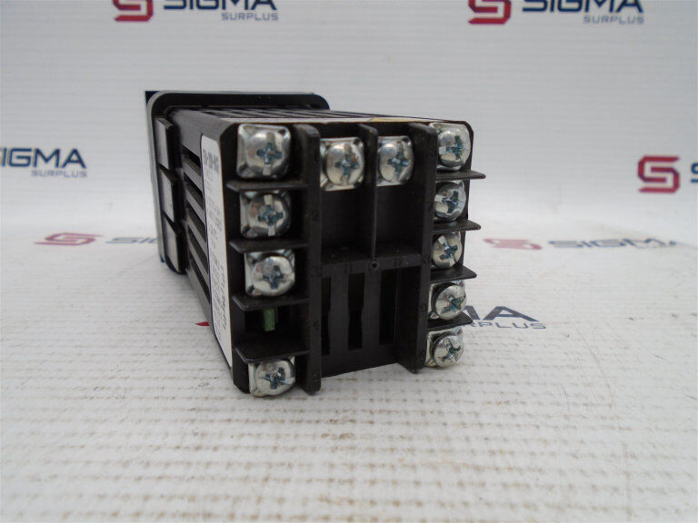 WATLOW 93BA-1DD0-00GR Temperature Controller - WATLOW