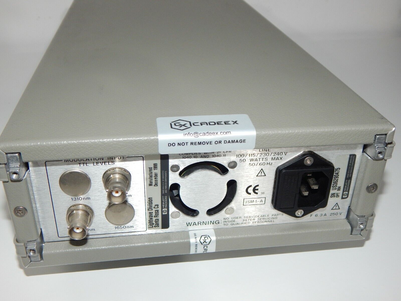 HP 83437A Broadband Light Source 1430nm 1550nm 9/125 μm - HP