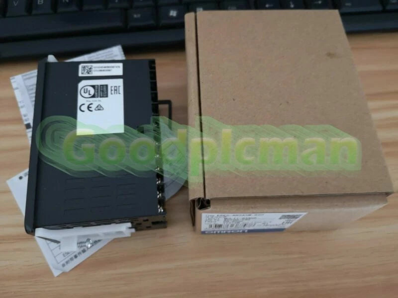 Digital Omron Temperature Controller E5EC-RR2ASM-820 In Box #OM