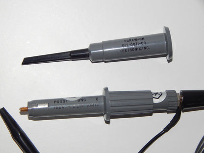 used Tektornix P6007 probe with accessories - TEKTORNIX