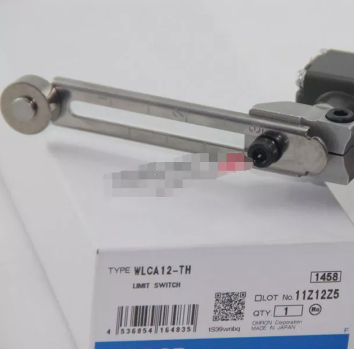 Omron WLCA12-TH Limit Switch in Box - OMRON