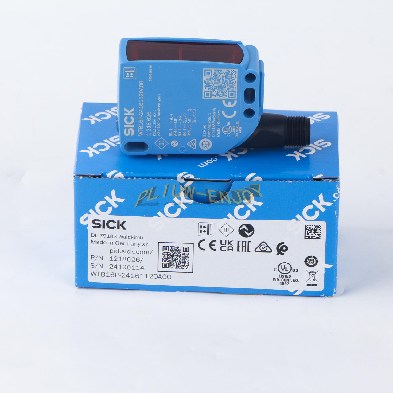 new One SICK WTB16P-24161120A00 1218626 photoelectric sensor - SICK