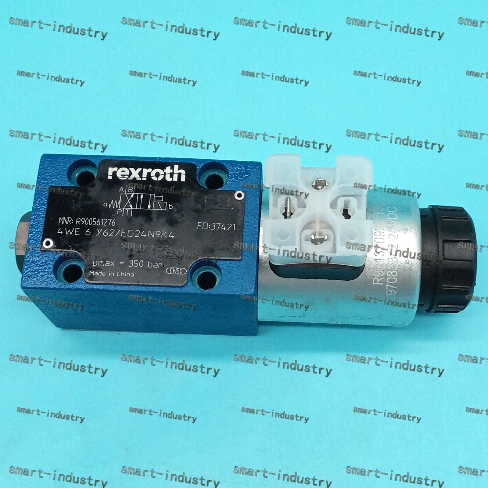 new 1PC  REXROTH R900561276 4WE6Y62/EG24N9K4 In Box ship