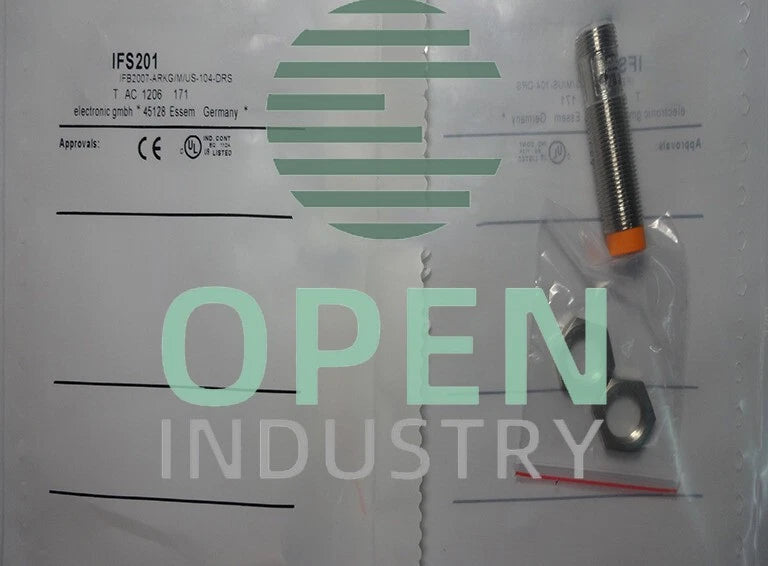 1PCS IFM IFS201 Proximity Switch