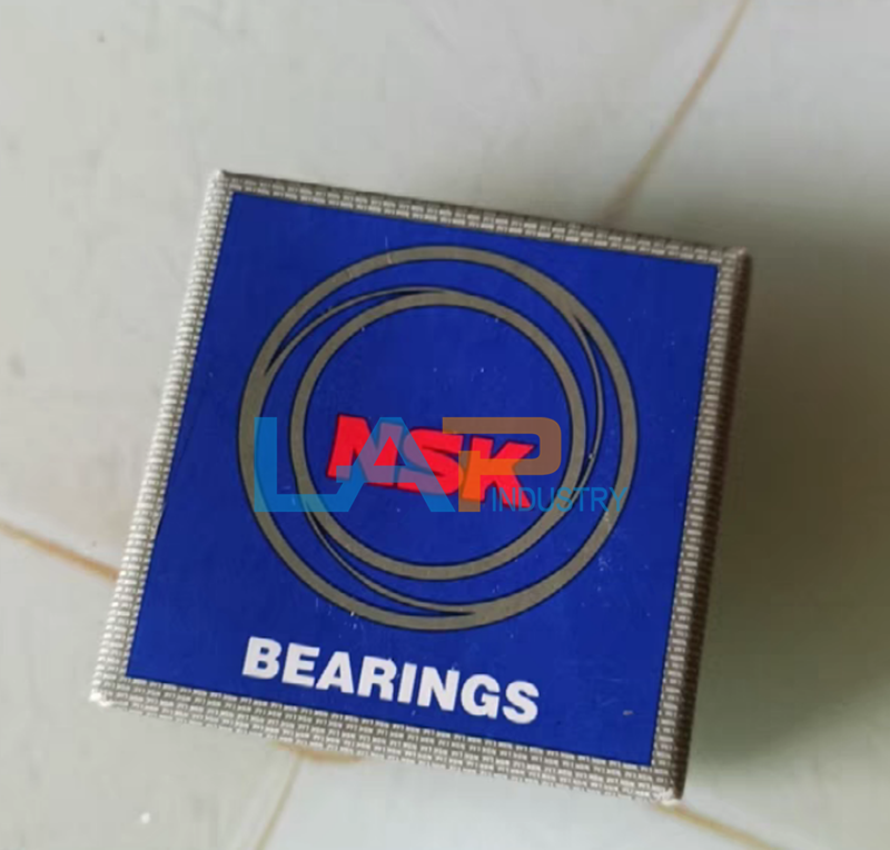 NSK NU318EM Cylindrical Roller Bearing 90x190x43mm - NSK
