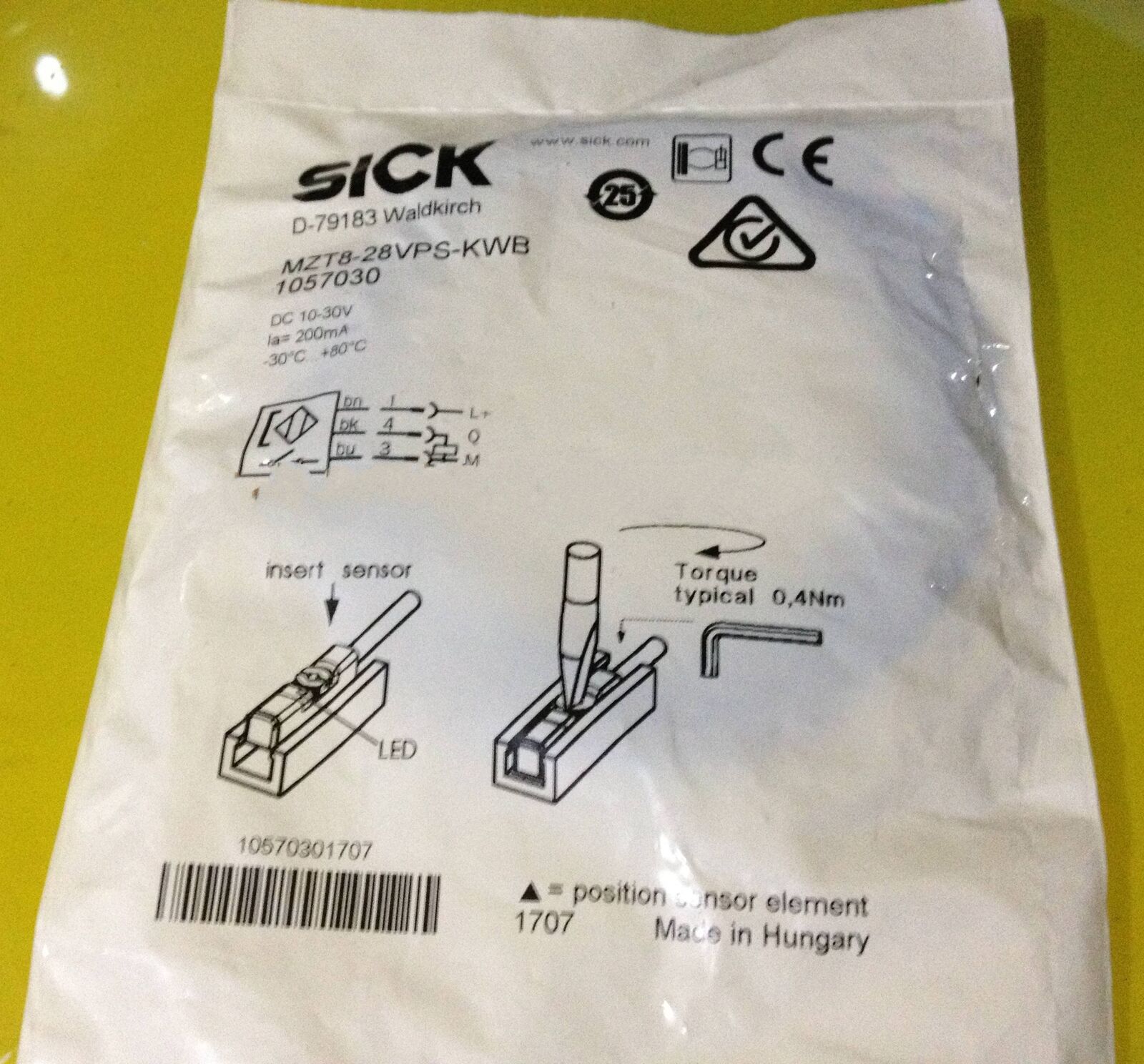new ONE SICK Proximity sensor MZT8-28VPS-KWB 1057030 spot stock - SICK