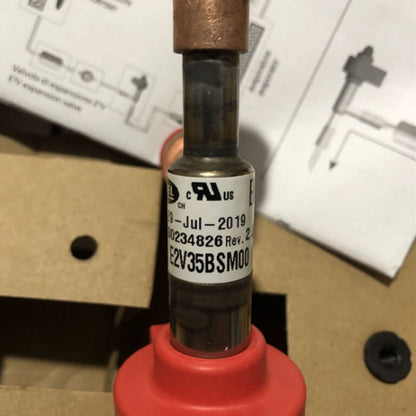 CAREL E2V35BSM00: Electronic Expansion Valve - CAREL