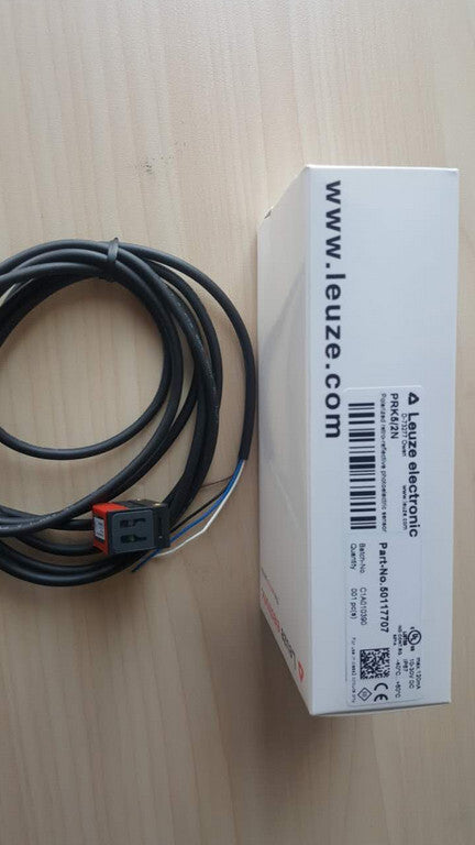1PC  LEUZE  PRK5/2N  PHOTOELECTRIC SENSOR IN BOX
