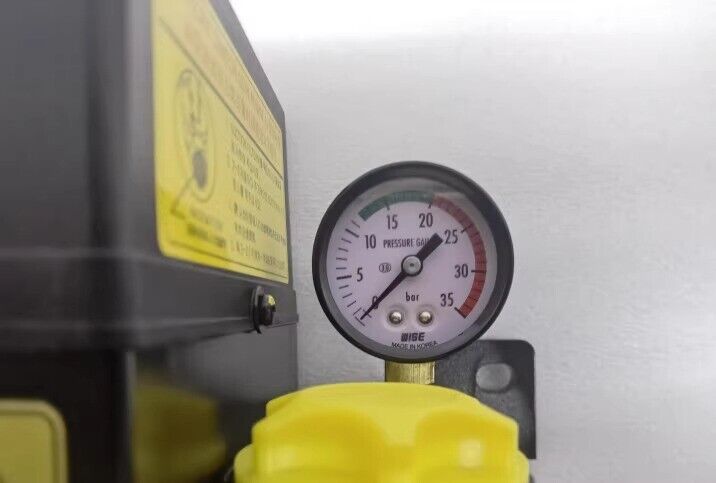 1Pcs Electric Lubricating Oil Pump HMGP-303M 2L 220V | Model: HMGP-303M - HMGP