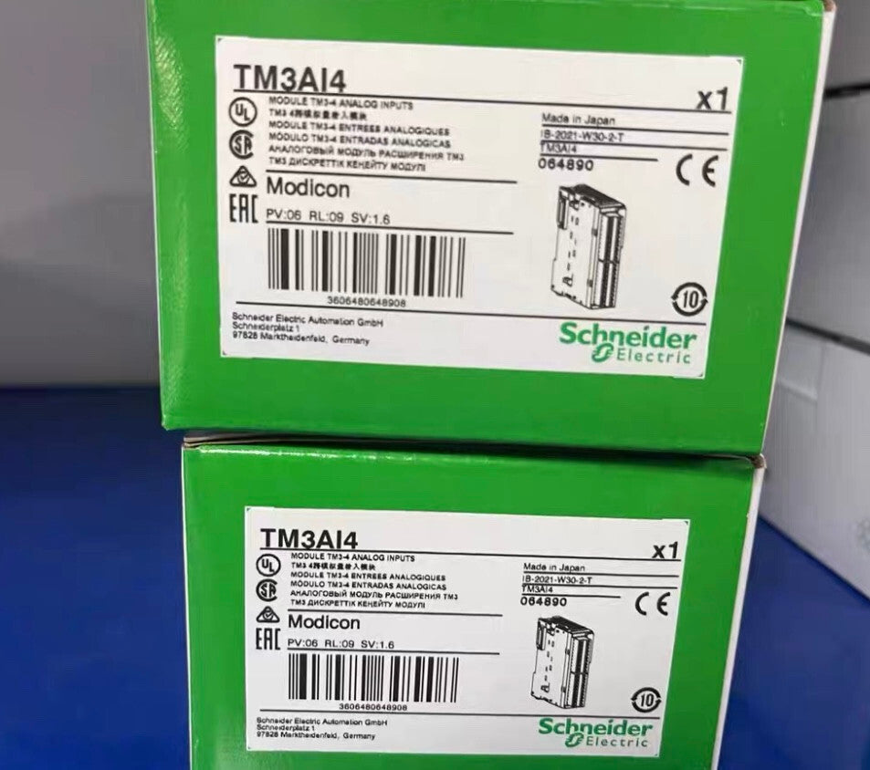 1PC TM3AI4 PLC Module TM3AI4
