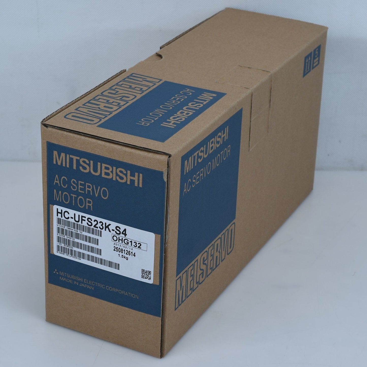 Mitsubishi HC-UFS23 Servo Motor Fast Ship Premium servo motor for industrial applications - MITSUBISHI