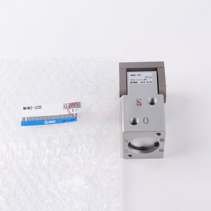 ONE SMC pneumatic finger MHW2-32D