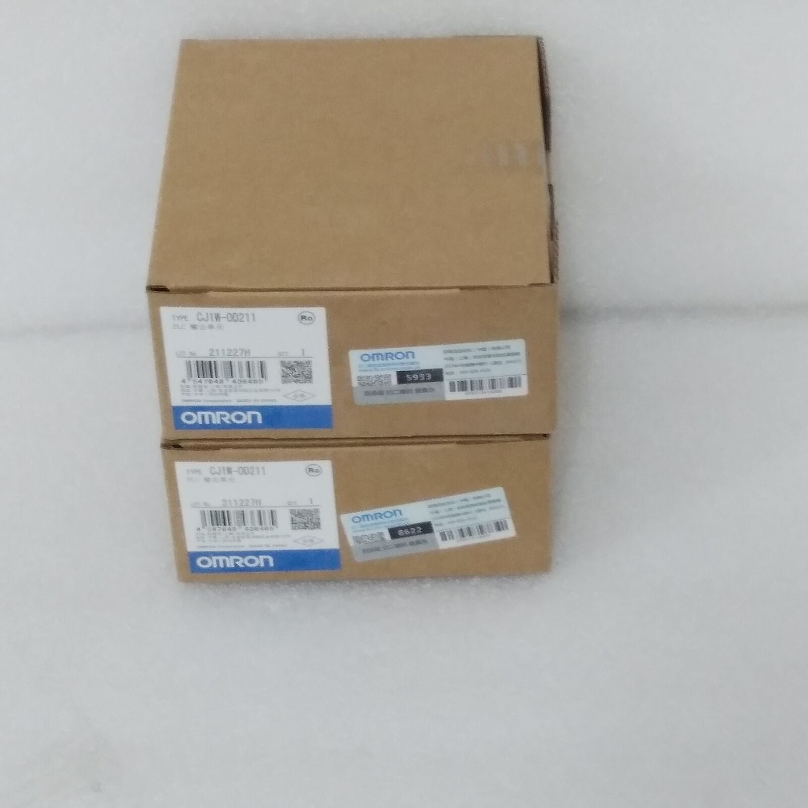 new Sent within 24 hours Omron PLC CJ1W-OD211 - OMRON