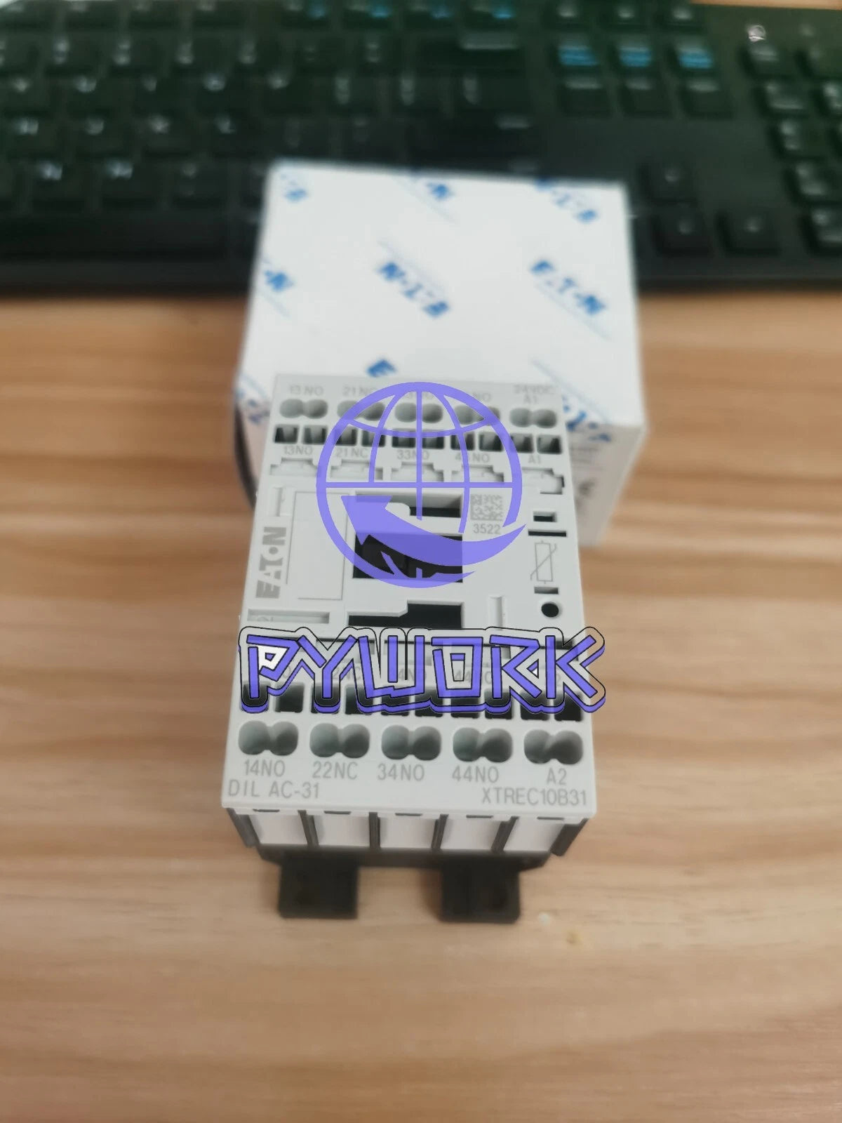 1Pcs Eaton Moeller DILAC-31 XTREC10B31TD DC Contactor 24VDC ~