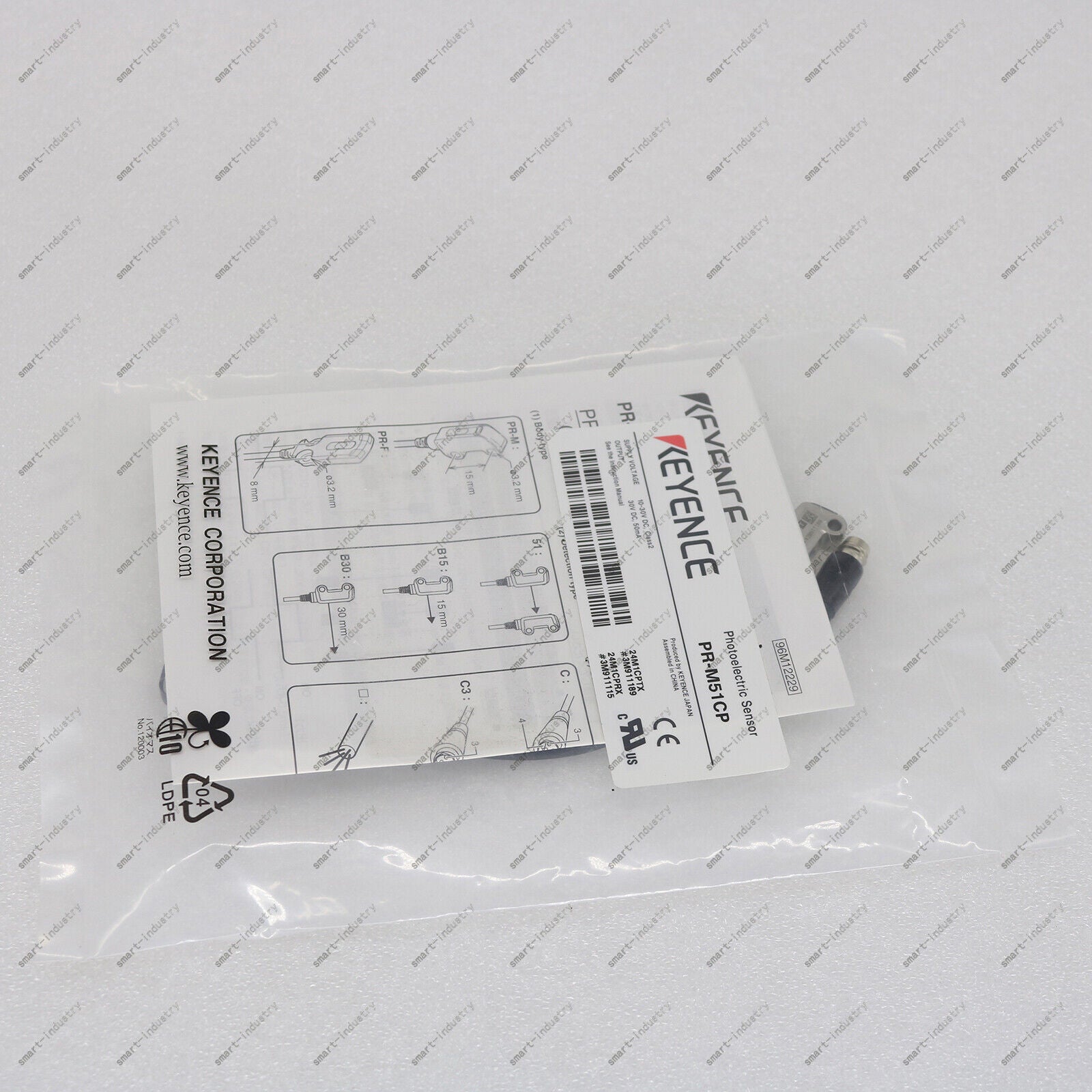 new 1pc  keyence Photoelectric switch sensor PR-M51CP ship