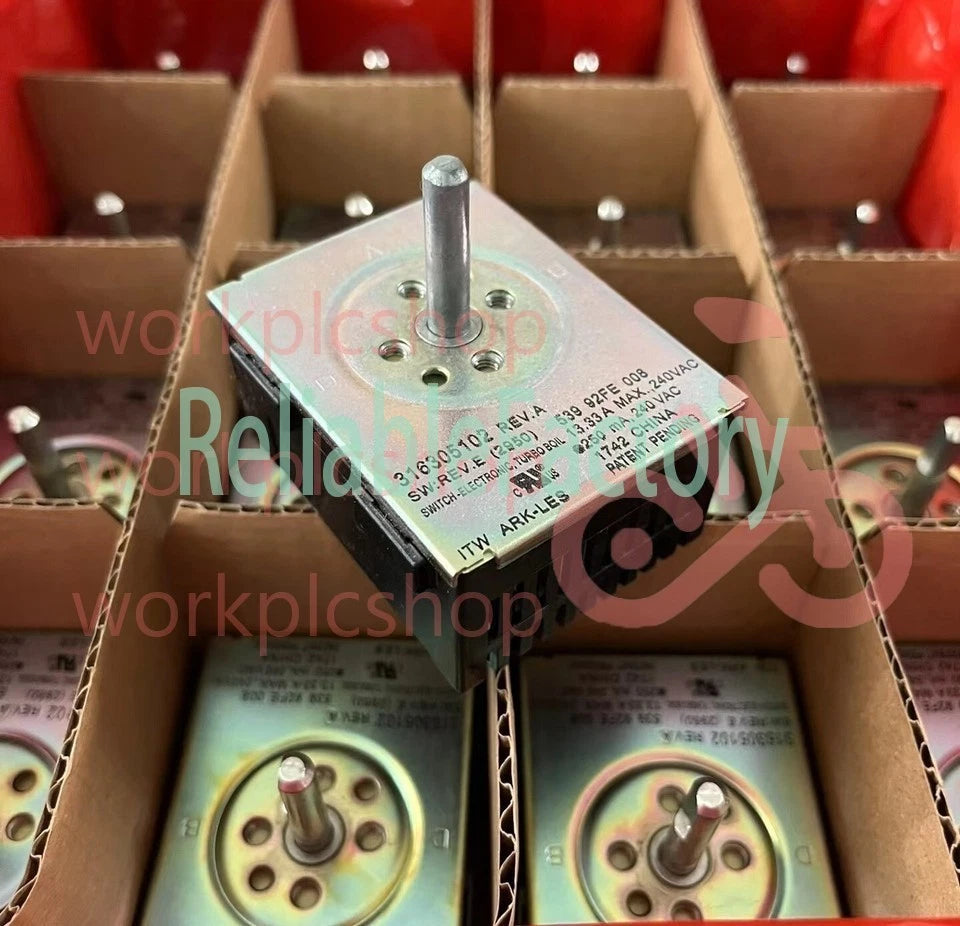 1pc ‎Control Switch 2.55 x2.3 x 2.1cm 316305102 REV.A 13.33A 240VAC