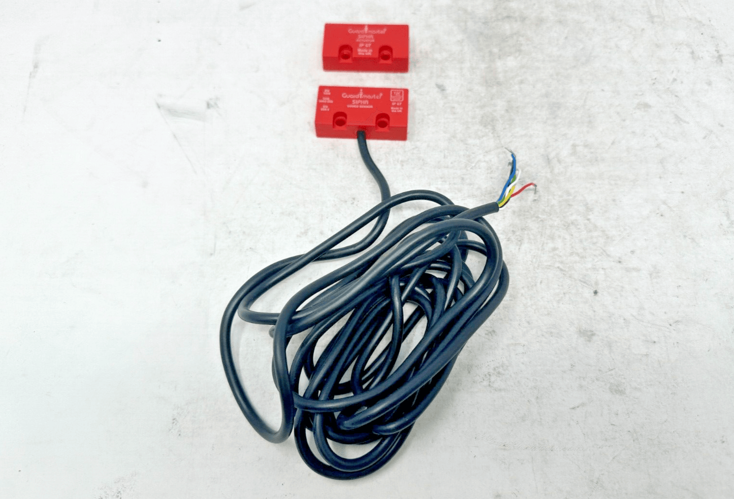 new Allen Bradley 440N-S32022 Guardmaster Sipha Non-Contact Switch - ALLEN BRADLEY