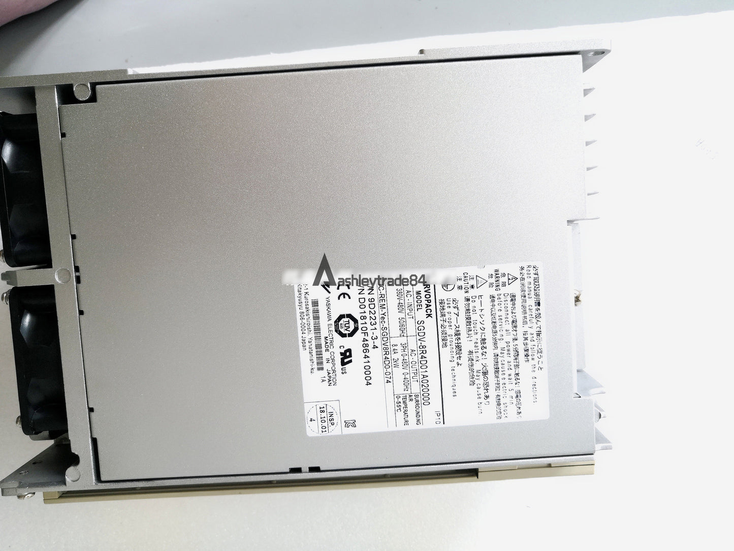 new 1PC  YASKAWA SERVO DRIVE SGDV-8R4D01A020000