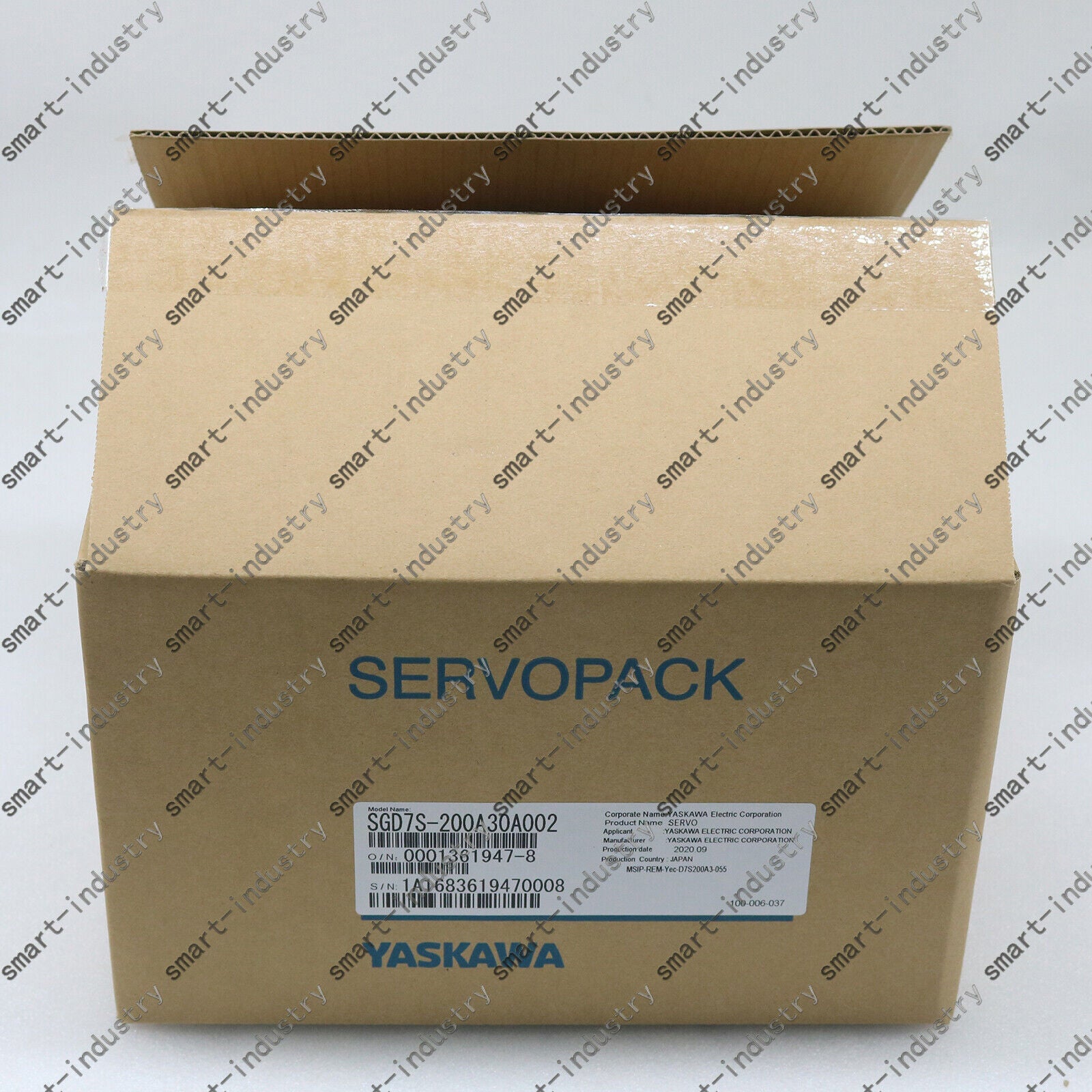 new  Yaskawa SGD7S-200A30A002 Servo Driver In Box