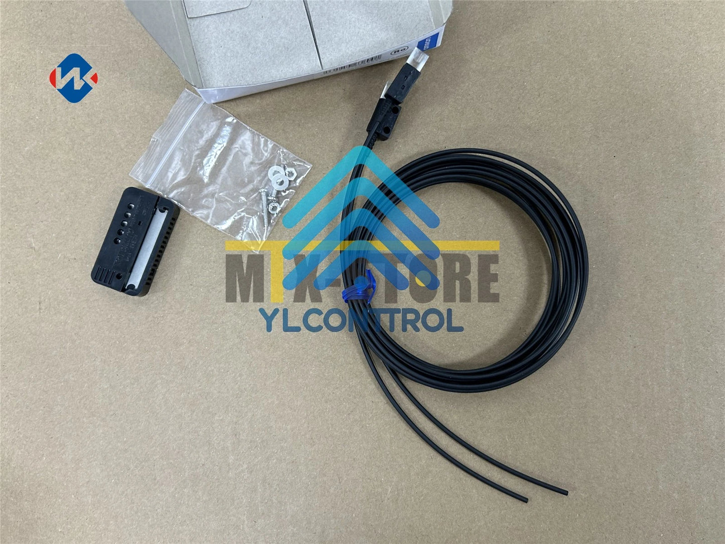 1PCS OMRON Fiber optic sensor E32-T14