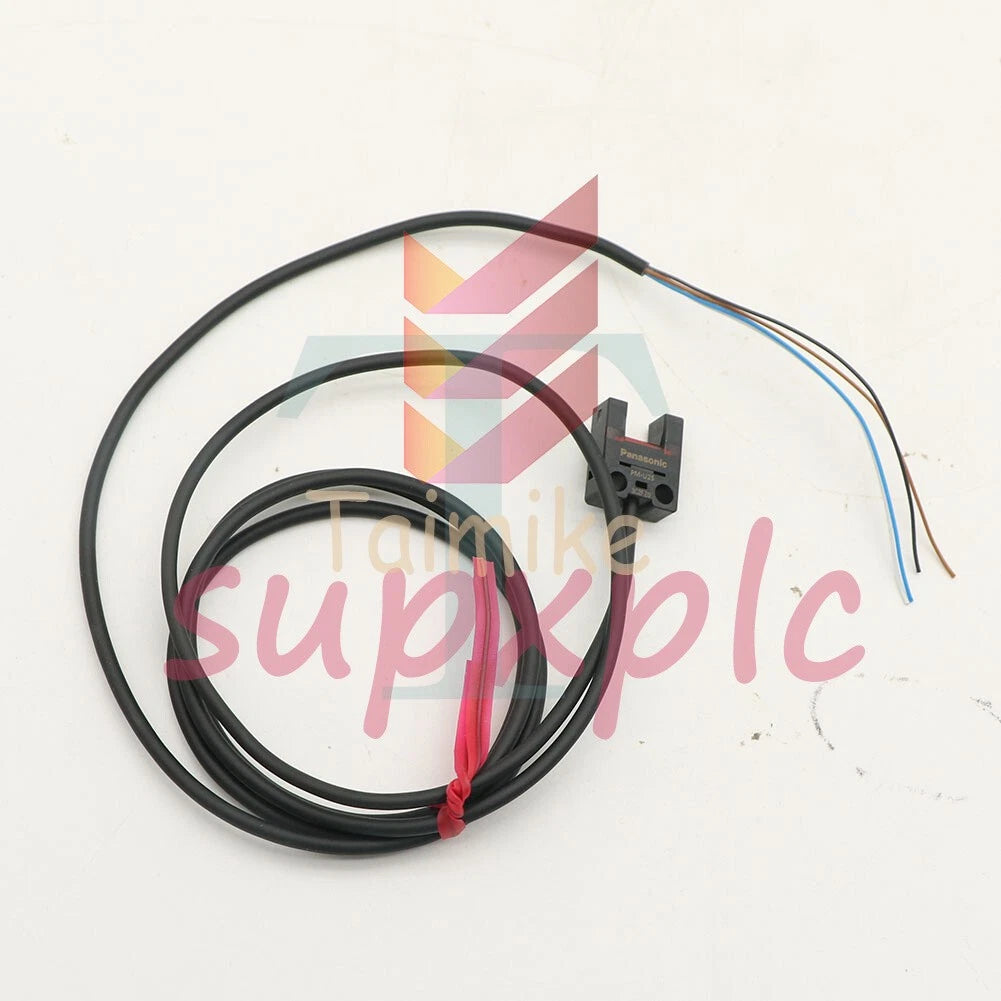 Panasonic PM-U25 Photoelectric Sensor 1PCS