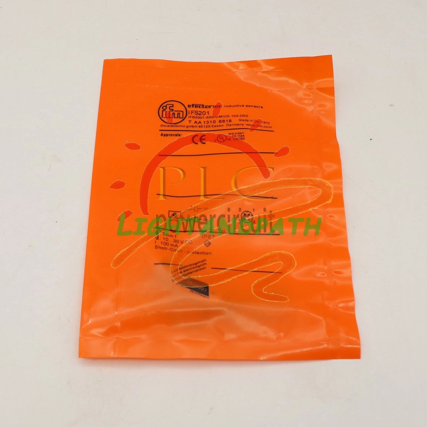 1PCS IFM IFS201 Proximity Switch