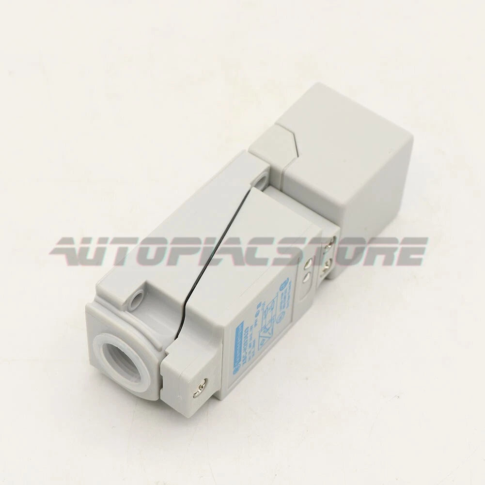 1PCS SCHNEIDER XSC-H203629 Proximity Transducer SensorUS