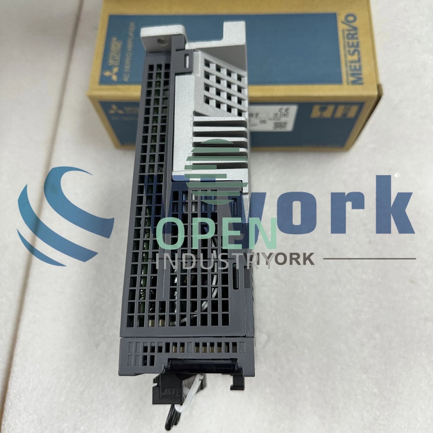 1PCS Mitsubishi MR-J4-100A SERVO AMPLIFIER