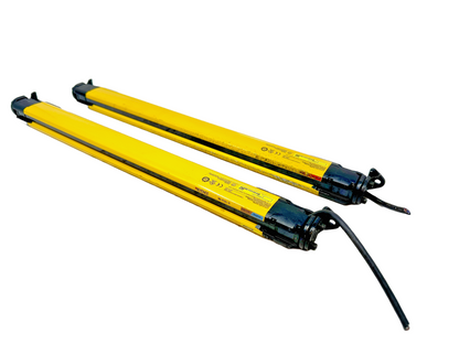 used Keyence GL-R12L-T GL-R12L-R Light Curtain Transmitter and Receiver Set - KEYENCE