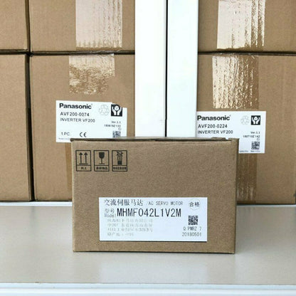 new 1PCS In Box For Panasonic AC Servo Motor MHMF042L1V2M One year - PANASONIC