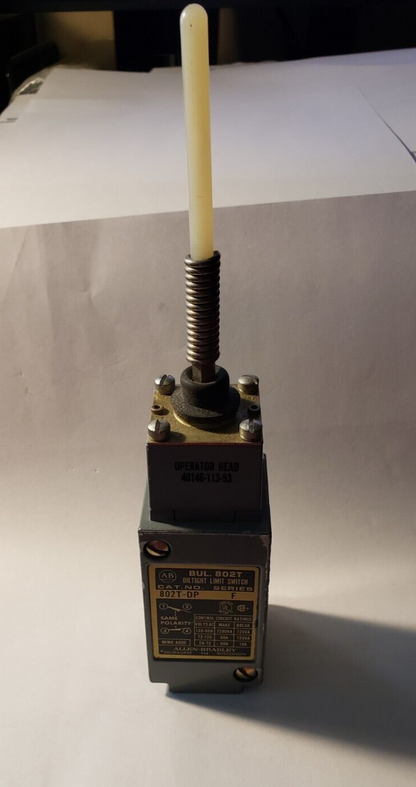 Allen-Bradley PLC 802T-DP (802TDP) - High-Performance Industrial Automation Controller with 4-20mA I/O, 16-bit Resolution, and 24V Power Supply - ALLEN-BRADLEY