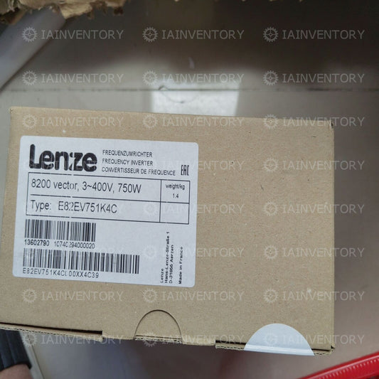 1PC Lenze E82EV751K4C Fast - LENZE