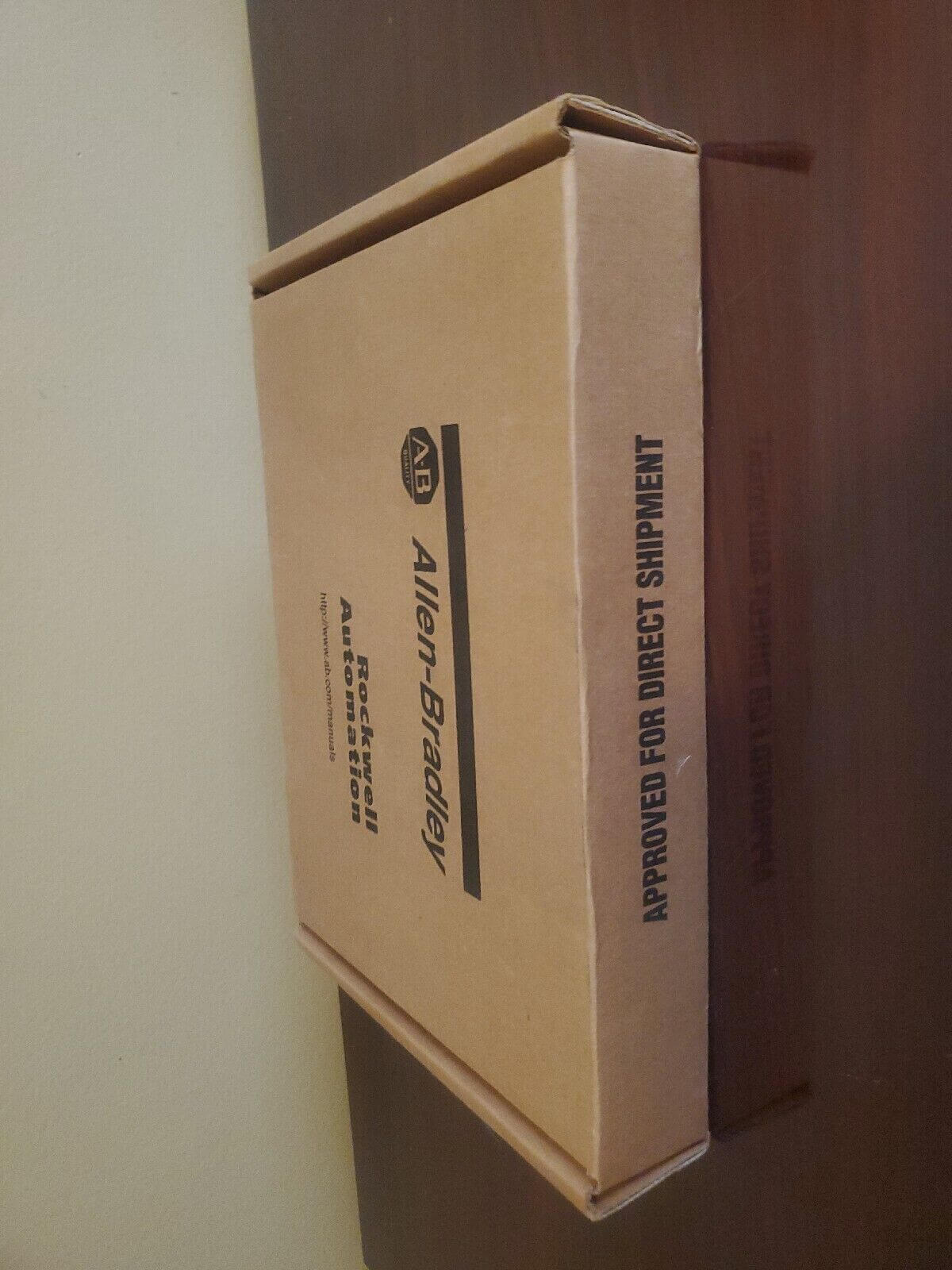 Allen Bradley 1771-OAD Output Module 10-138VAC AB - ALLEN BRADLEY
