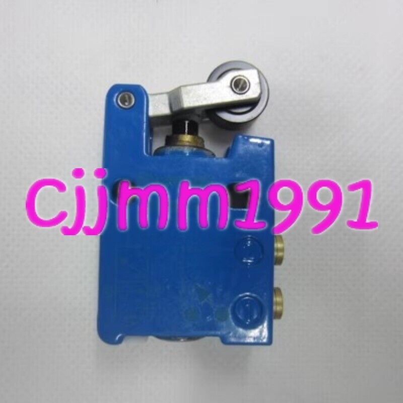 New 1PC CROUZET Pneumatic Manual Control Valve - CROUZET