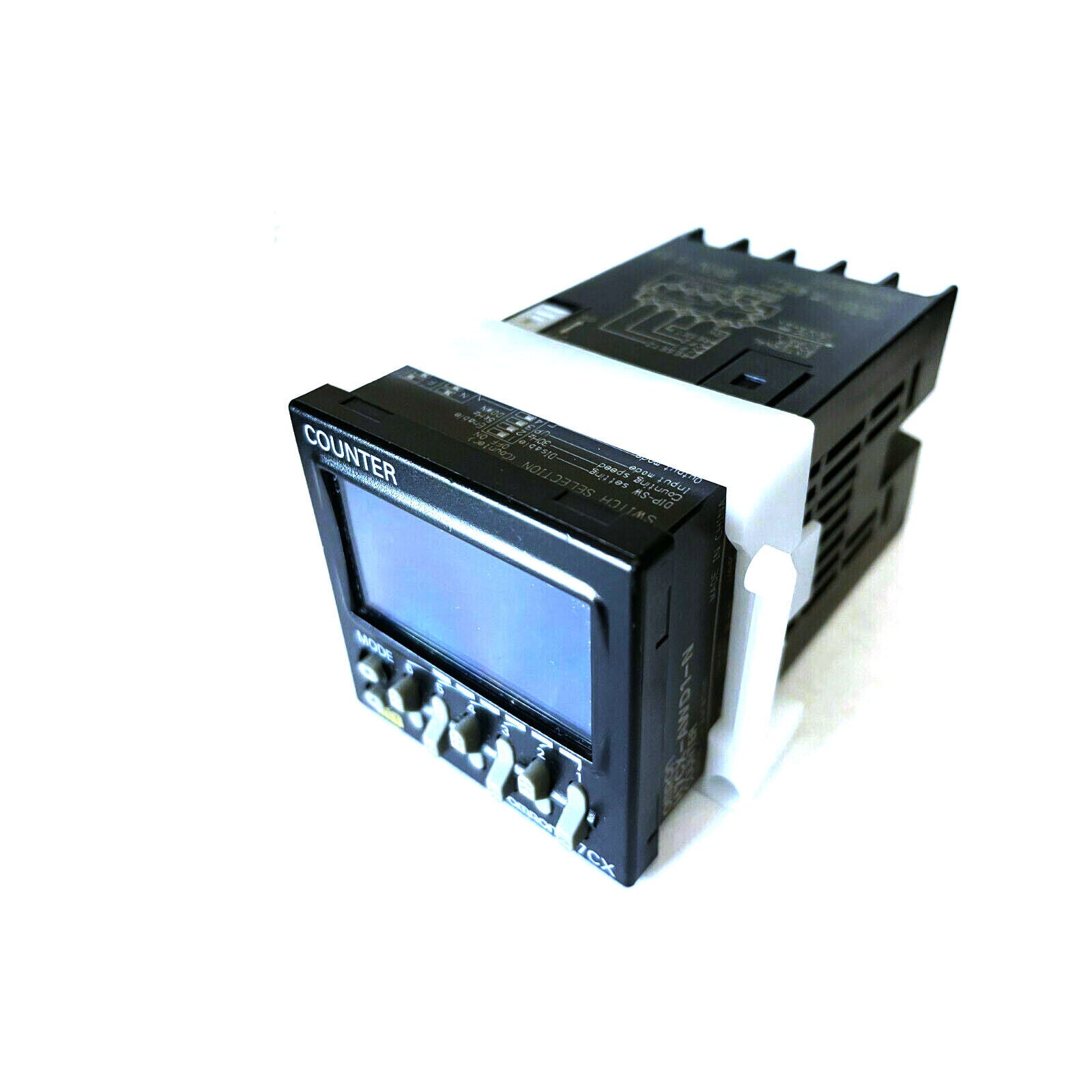 new OMRON H7CX-AWD1-N MULTIFUNCTION PRESET COUNTER SCREW TERMINAL 12-24VDC - OMRON