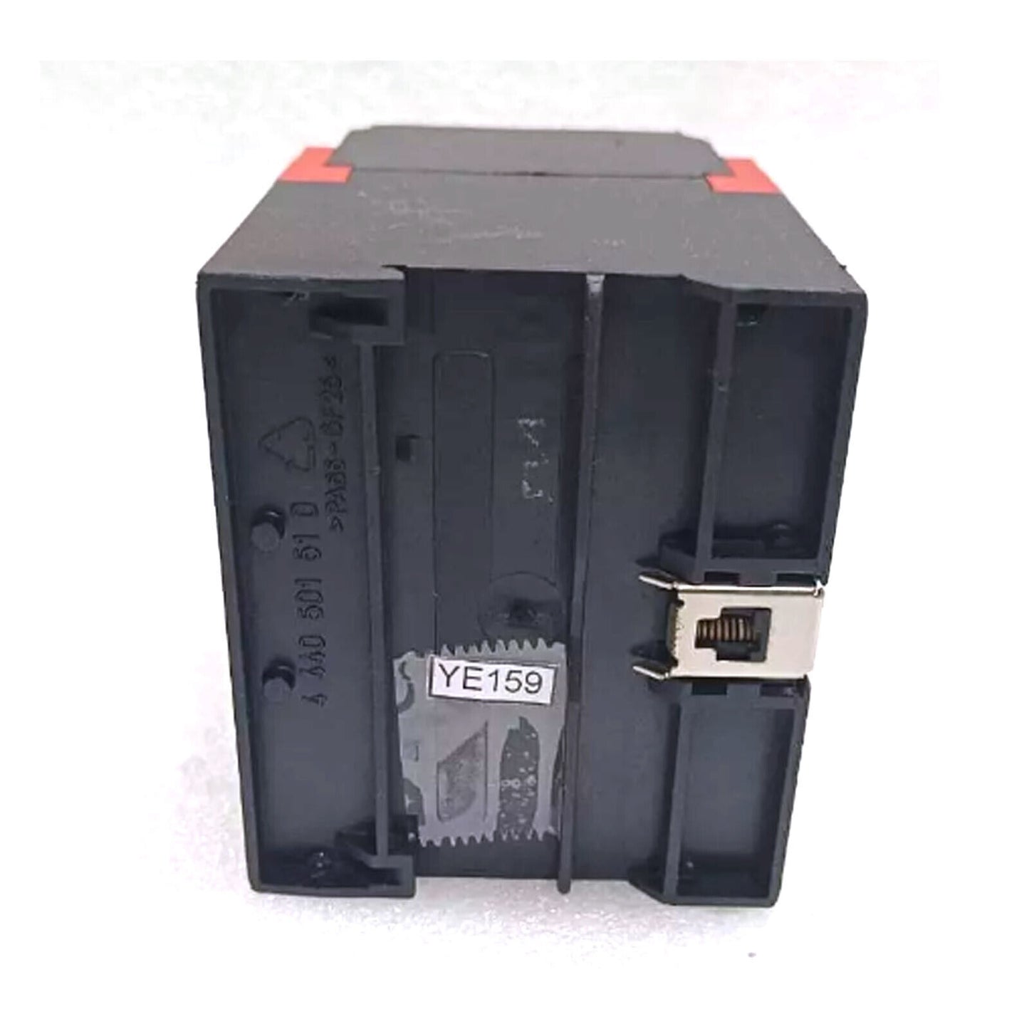 new 1PC Schneider XPSAT5110 Safety Relay ping XPS-AT5110 - SCHNEIDER