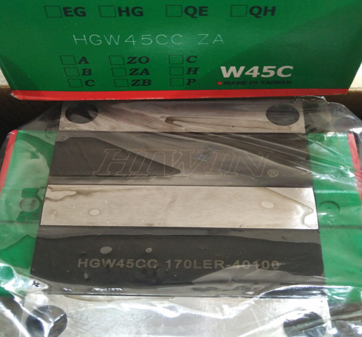 new HIWIN Linear Guide Slider Flange type HGW45CC - HIWIN
