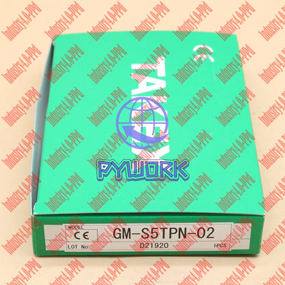 1Pcs TAKEX GM-S5TPN-02 GM-S5TPN-02 Photoelectric Sensor FAST SHIP
