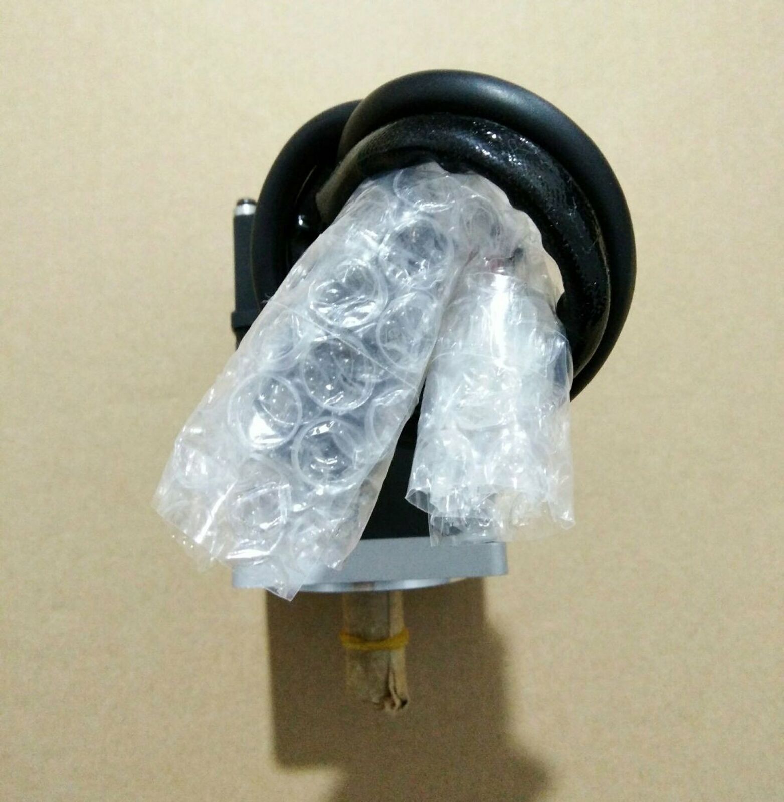 Mitsubishi Servo Motor HC-PQ23 in Good Condition - MITSUBISHI