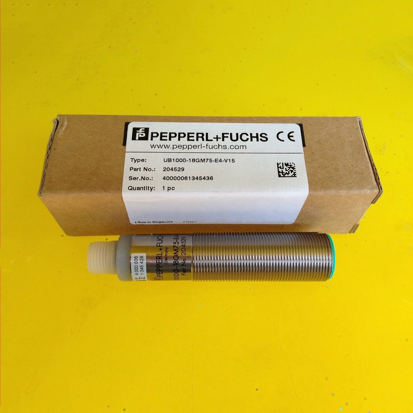 PEPPERL+FUCHS UB1000-18GM75-E4-V1 In Box - PEPPERL+FUCHS