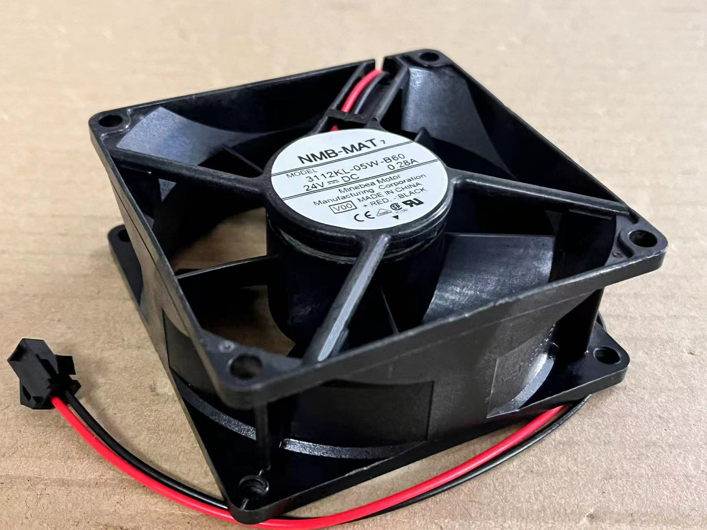 new 1pcs NMB 3112KL-05W-B60 8032 8CM 24V 0.28A cooling fan