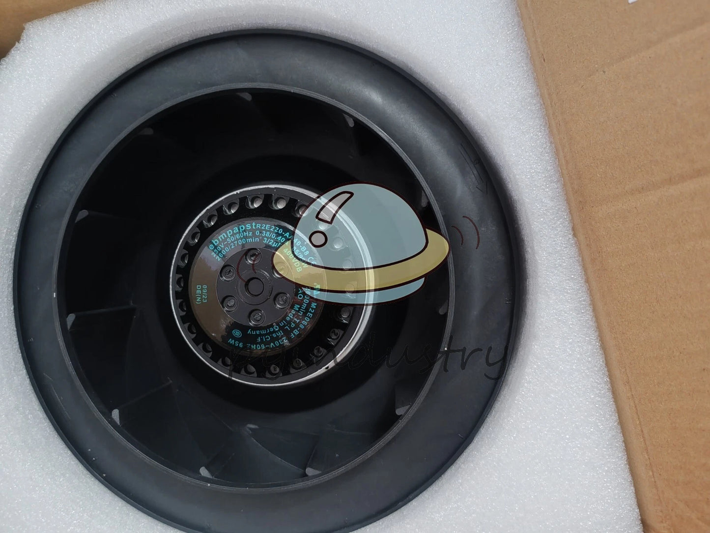 R2E220-AA40-B8 M2E068-BF 230V 85/95W cooling fan