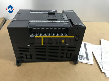 new 1PCS OMRON PLC CP1L-EL20DT1-D
