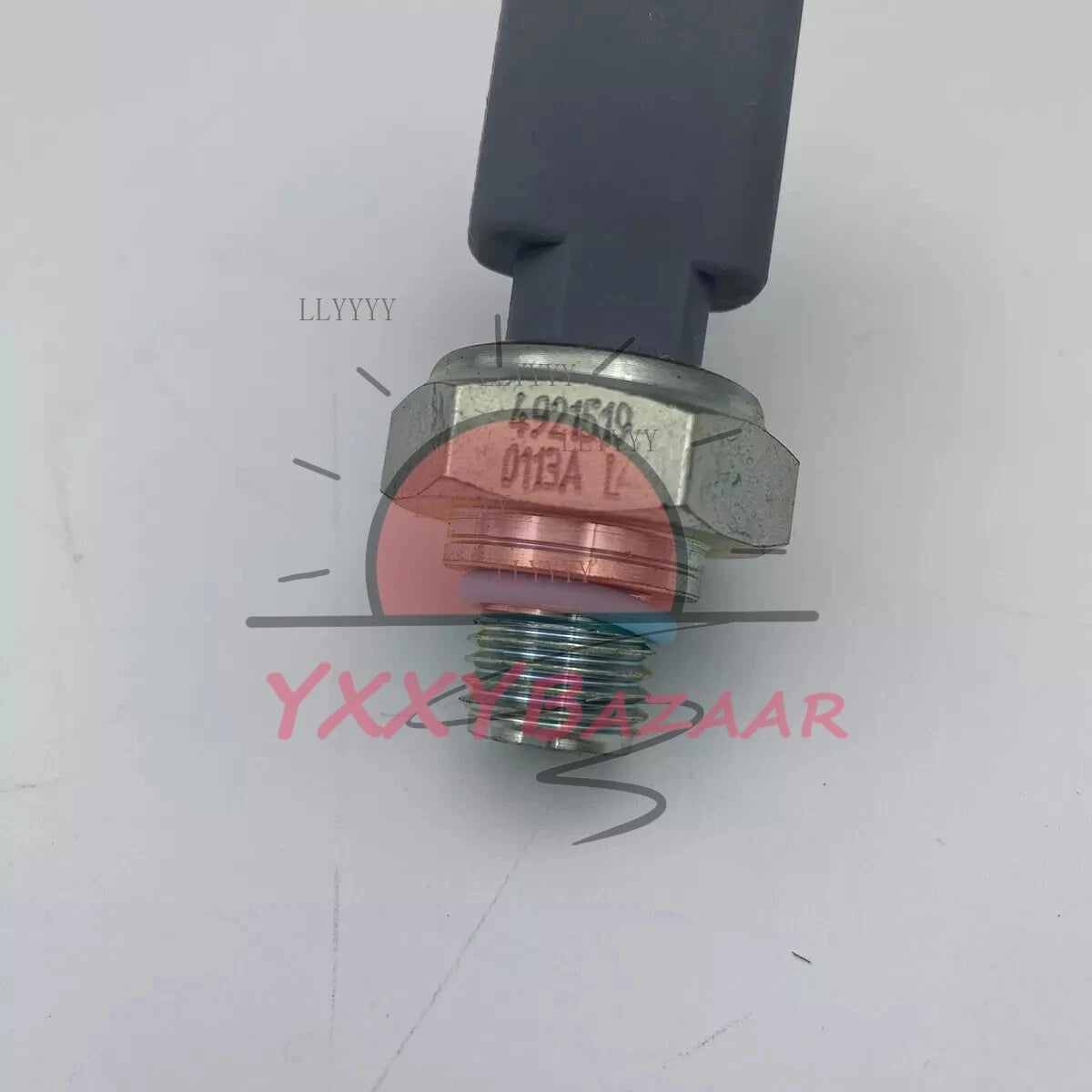 Cummins 4921519 Fuel Pressure Switch Sensor Sender for ISX ISM ISB IFSM QSX