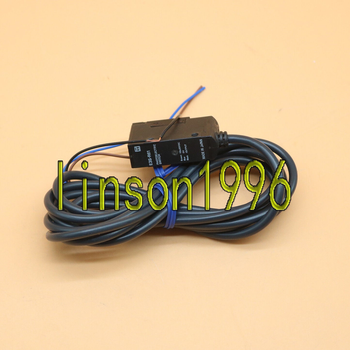 OMRON Photoelectric Sensors E3S-R61 - OMRON