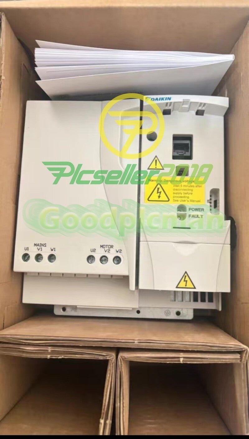1 PC ACS320-03U-15A6-4 ABB Frequency Converter Fast delivery