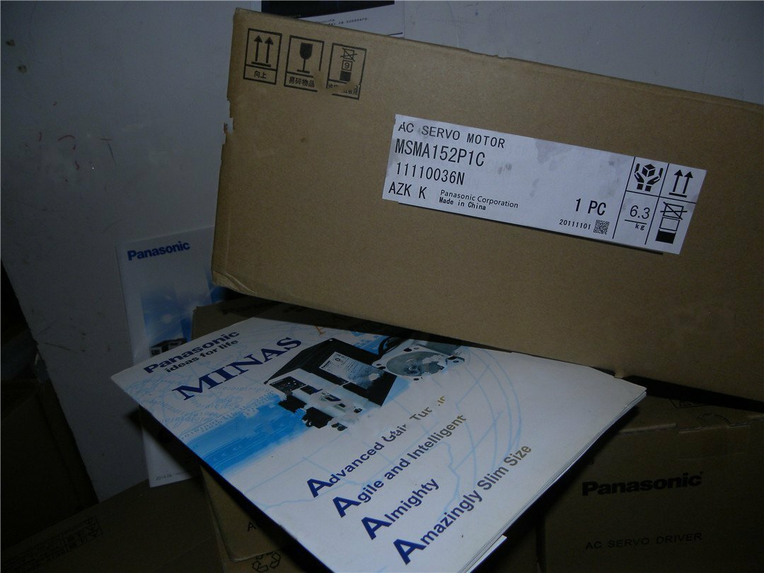 new 1PCS In Box For Panasonic AC Servo Motor MSMA152P1C One year