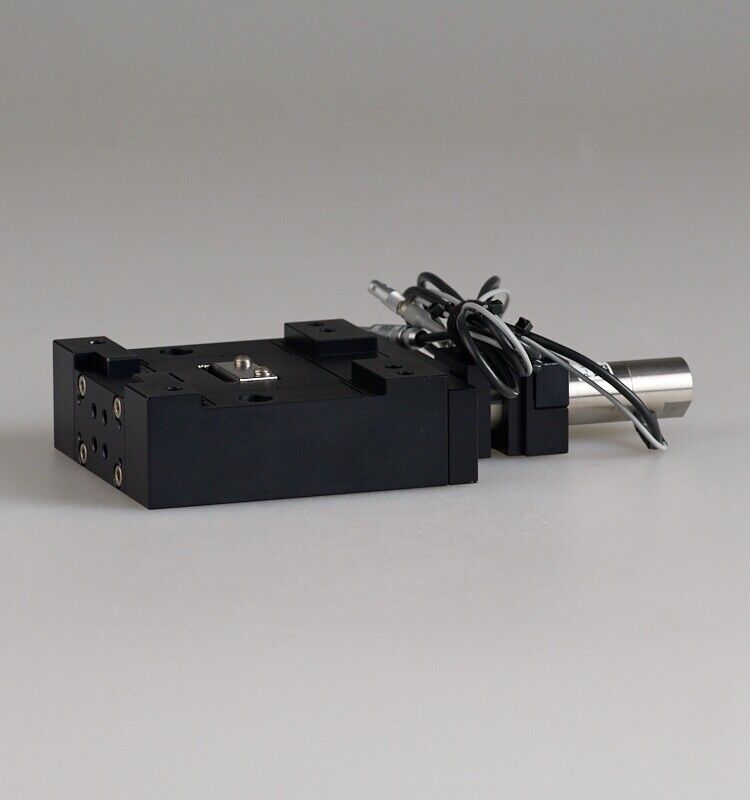 used 1PC  PI P-845.60 Actuator with a set of actuator platform 1