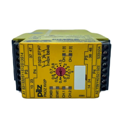 New Safety Relay PNOZ XV2P 777500 in Box - PILZ